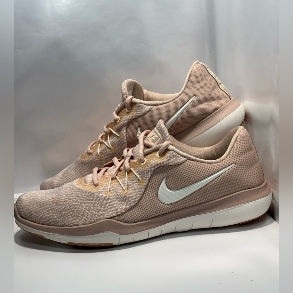 Nike Flex Supreme TR 6 Women’s Training Shoes Pink Size 11 Lightweight Sneakers